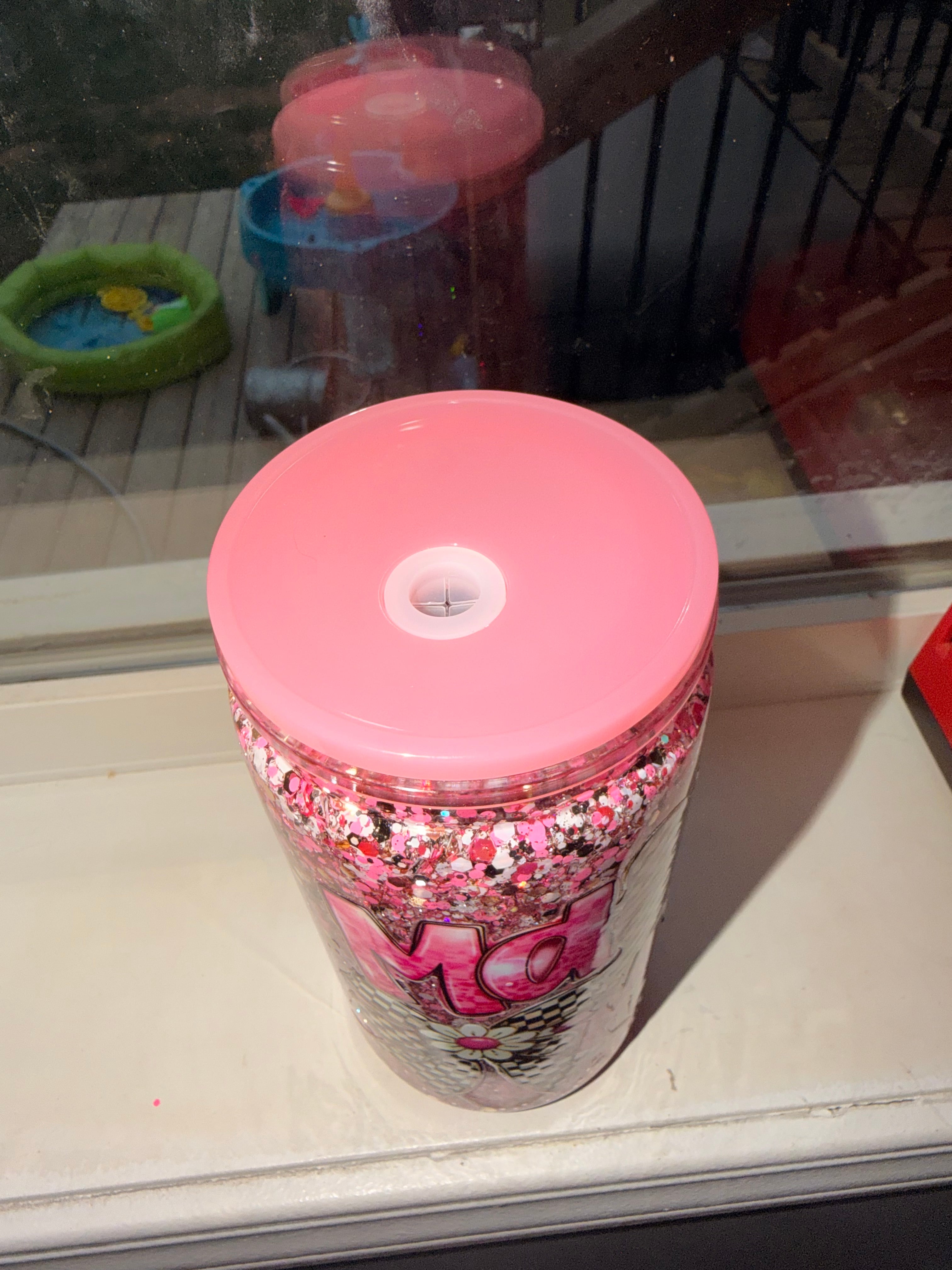 Premade 16oz Mama Snowglobe Tumbler 🩷
