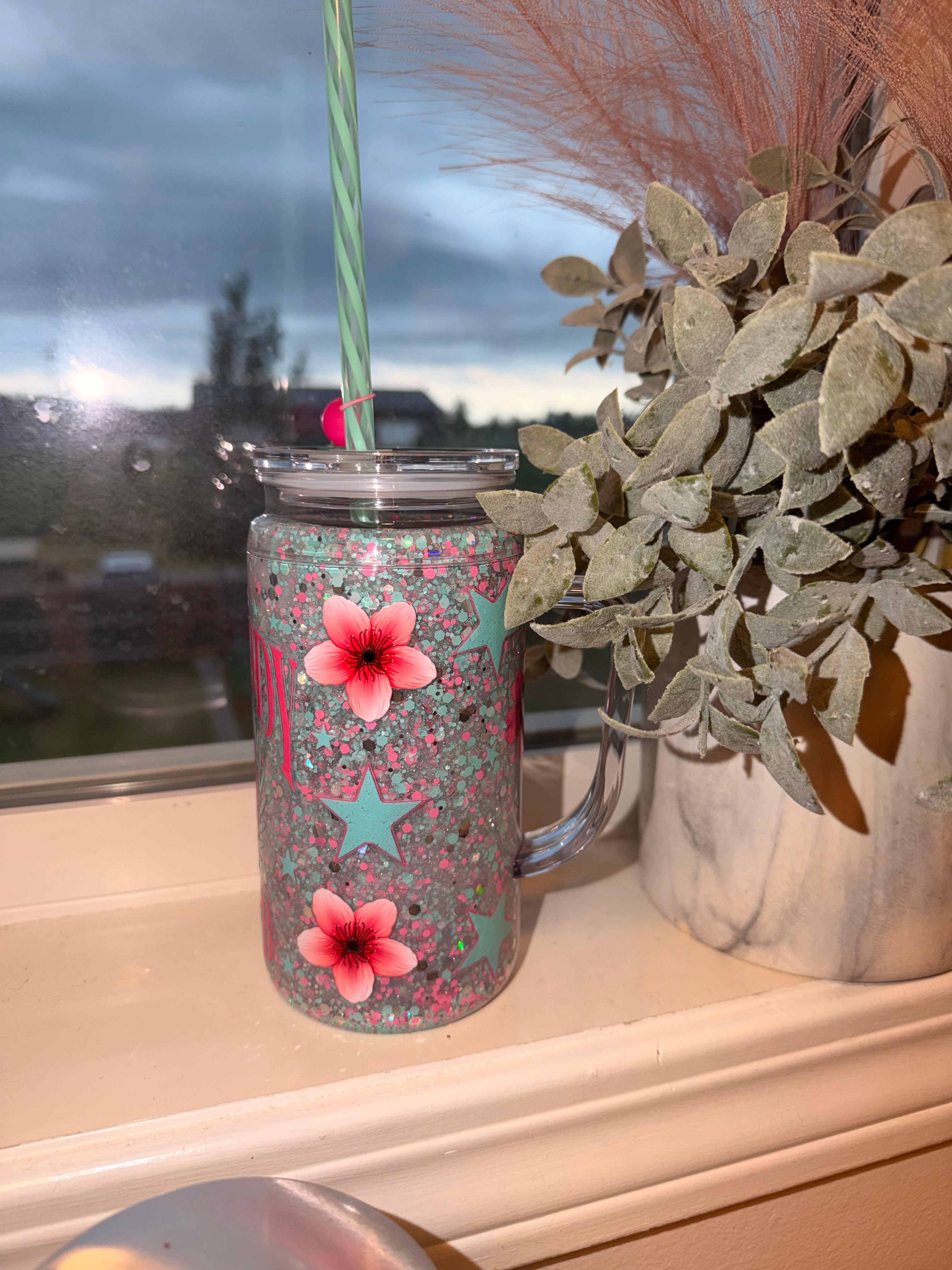 16oz Snowglobe Tumbler/Handle - Homebody Club