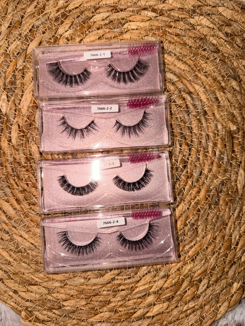 Simply Eyelashes -4 Pack
