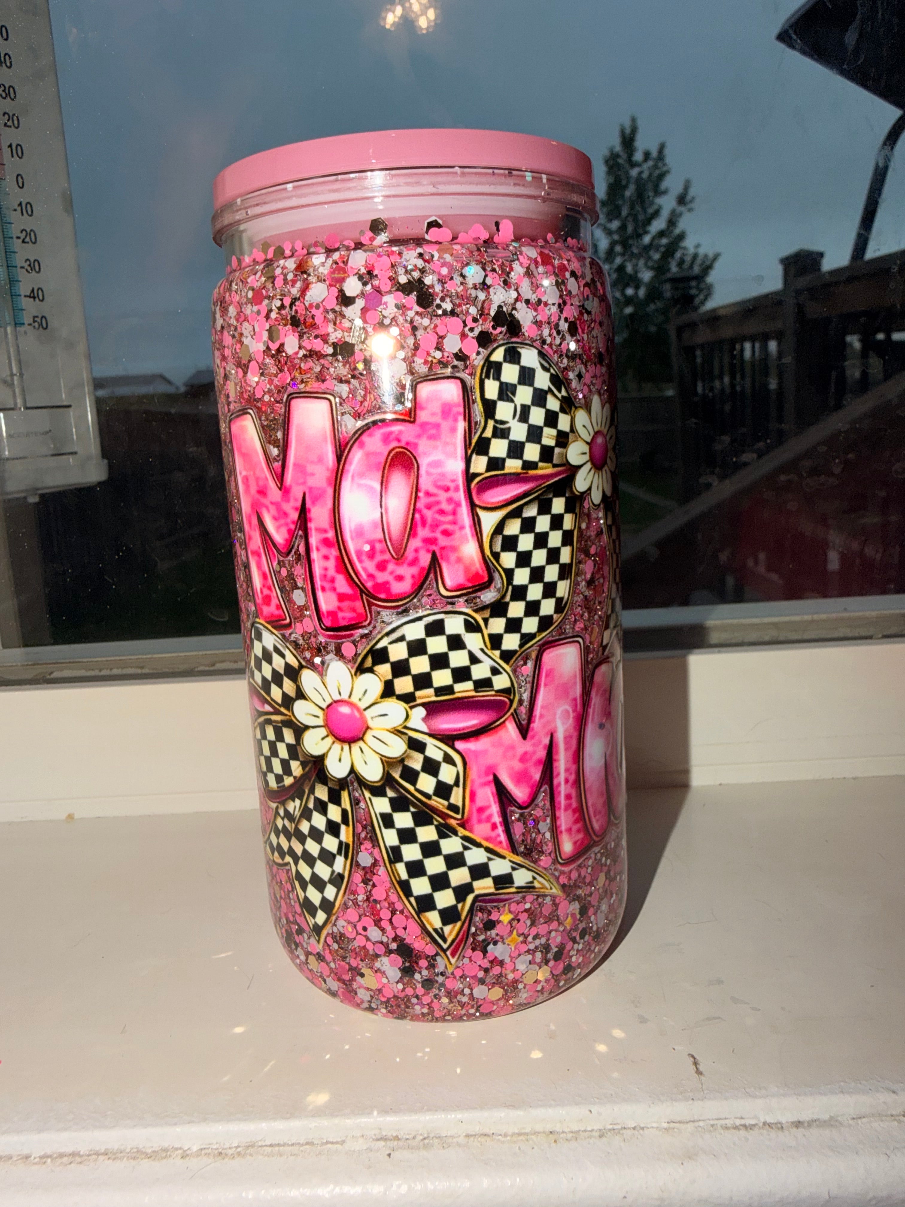 Premade 16oz Mama Snowglobe Tumbler 🩷
