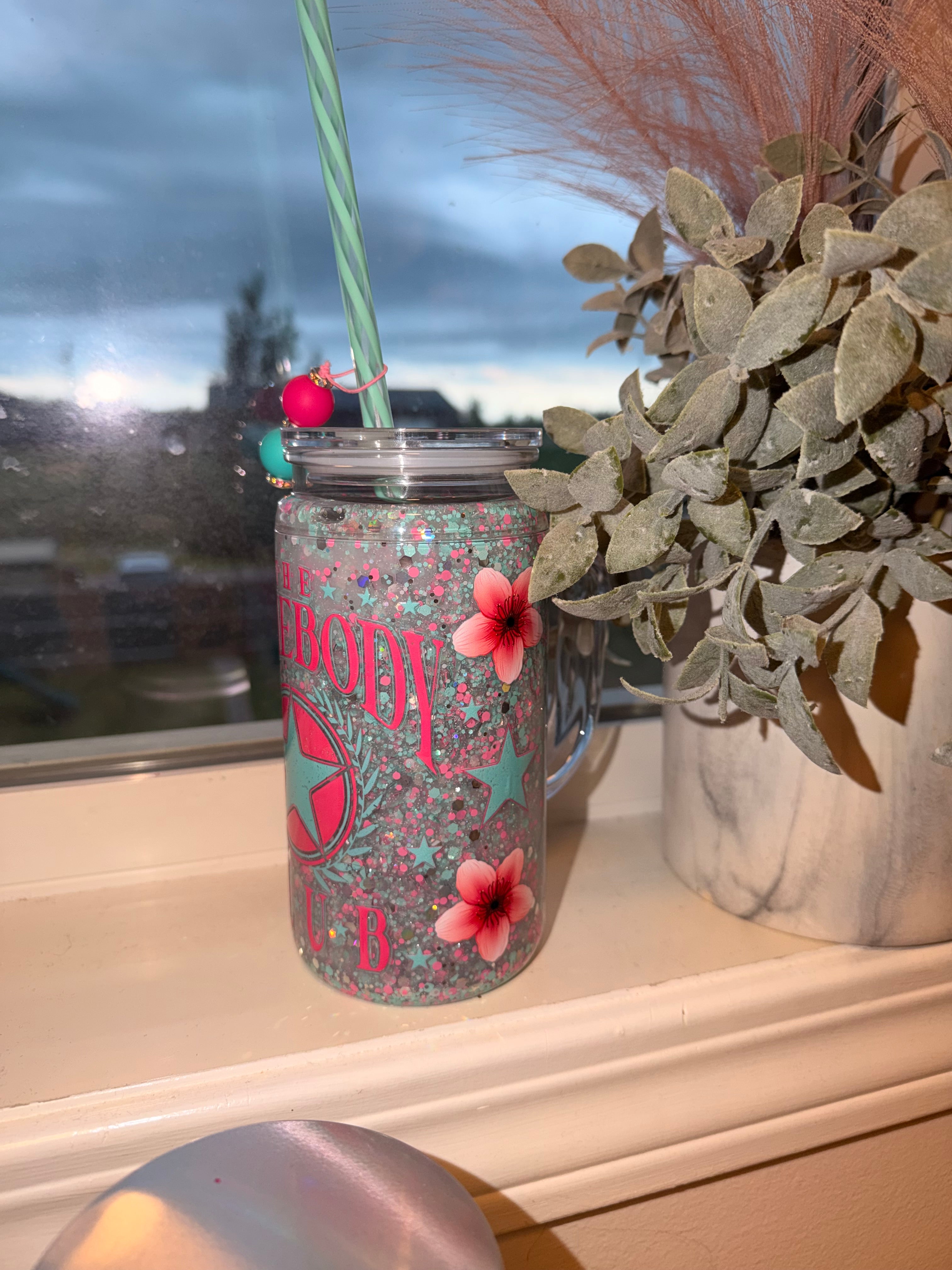 16oz Snowglobe Tumbler/Handle - Homebody Club
