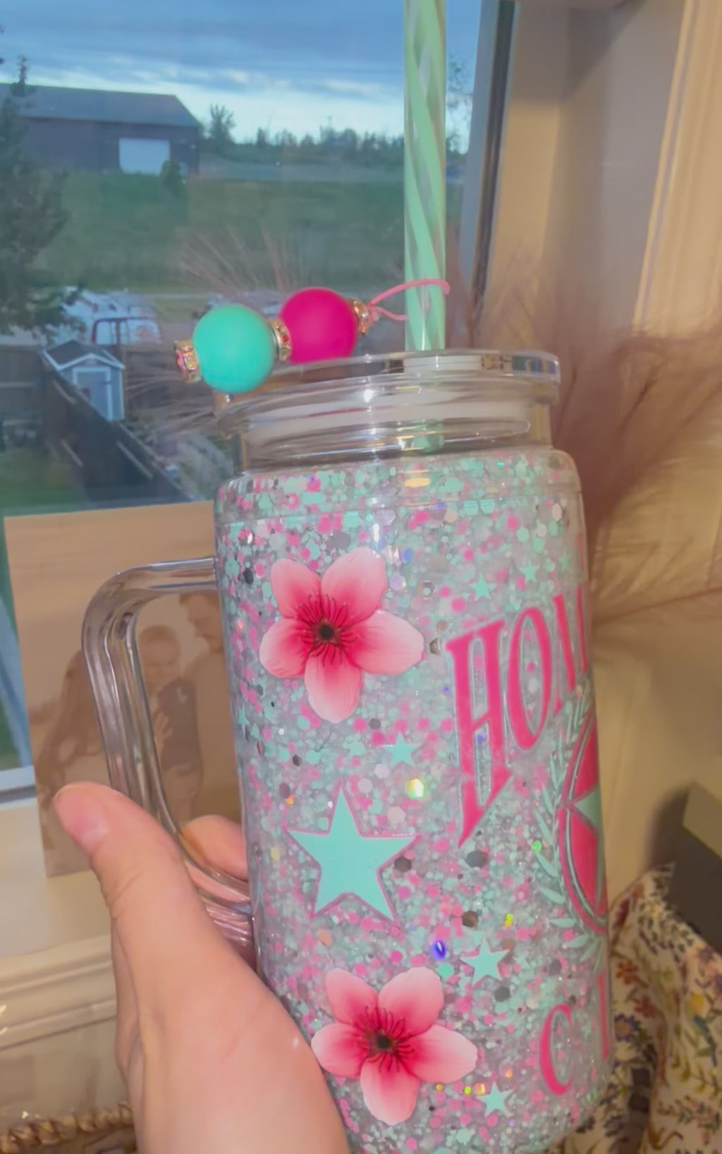 16oz Snowglobe Tumbler/Handle - Homebody Club